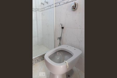 Banheiro da suíte 2 e 3 de apartamento à venda com 3 quartos, 260m² em Recreio dos Bandeirantes, Rio de Janeiro