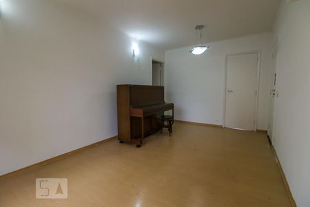 Sala de apartamento para alugar com 3 quartos, 80m² em Vila Clementino, São Paulo
