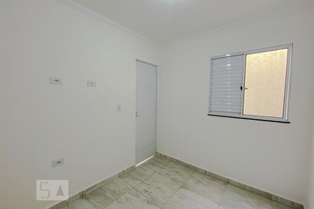 Quarto de kitnet/studio para alugar com 1 quarto, 30m² em Cidade Mãe do Céu, São Paulo