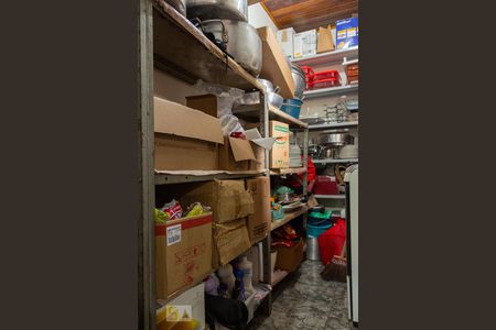 Casa de condomínio para alugar com 287m², 5 quartos e 5 vagasDespensa