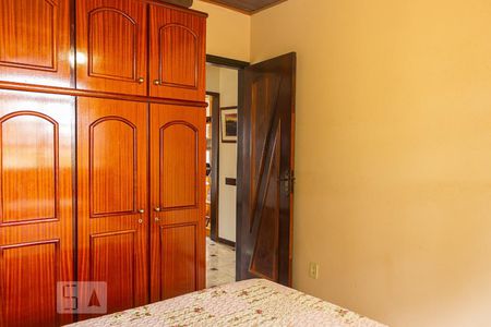 Casa de condomínio para alugar com 287m², 5 quartos e 5 vagasQuarto 2