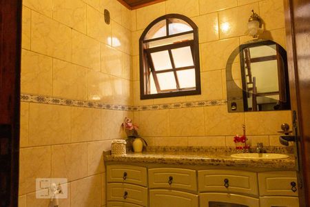 Casa de condomínio para alugar com 287m², 5 quartos e 5 vagasLavabo