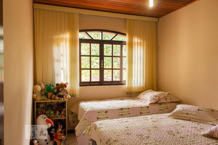 Casa de condomínio para alugar com 287m², 5 quartos e 5 vagasQuarto 2