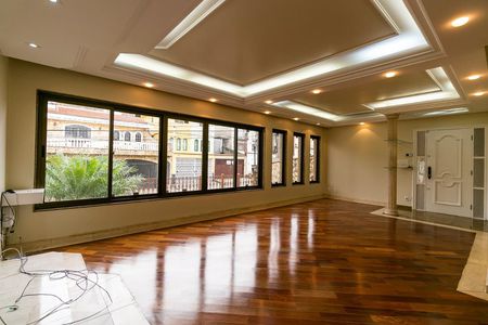 Sala de casa à venda com 5 quartos, 550m² em Parque Sevilha, São Paulo