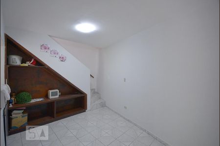 Sala de casa à venda com 2 quartos, 60m² em Vila Vermelha, São Paulo