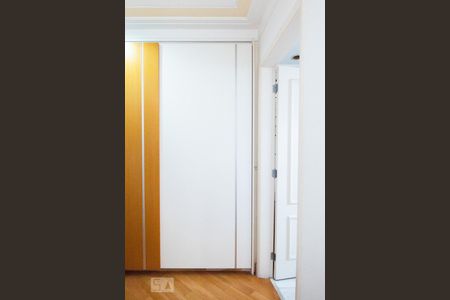 Apartamento à venda com 400m², 4 quartos e 6 vagas Apartamento à venda com 400m², 4 quartos e 6 vagasArmários