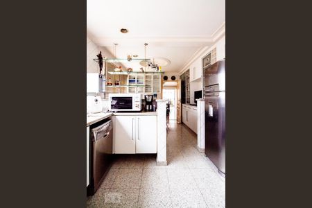 Apartamento à venda com 400m², 4 quartos e 6 vagas Apartamento à venda com 400m², 4 quartos e 6 vagasCozinha