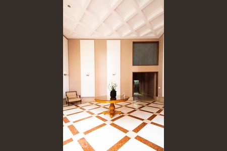 Apartamento à venda com 400m², 4 quartos e 6 vagas Apartamento à venda com 400m², 4 quartos e 6 vagasÁrea Comum - Salão