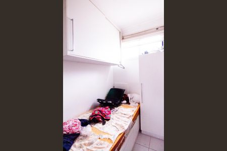 Apartamento à venda com 400m², 4 quartos e 6 vagas Apartamento à venda com 400m², 4 quartos e 6 vagasQuarto de Serviço