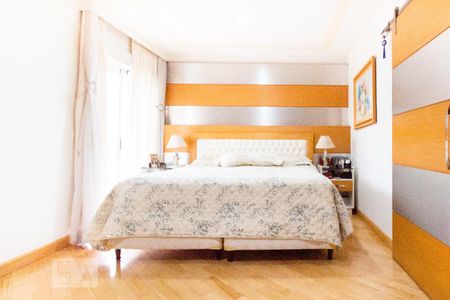 Apartamento à venda com 400m², 4 quartos e 6 vagas Apartamento à venda com 400m², 4 quartos e 6 vagasSuíte 2