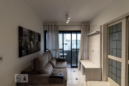 Sala de apartamento para alugar com 1 quarto, 44m² em Indianópolis, São Paulo