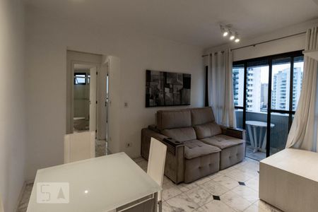 Sala de apartamento para alugar com 1 quarto, 44m² em Indianópolis, São Paulo