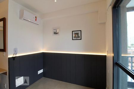 Studio de kitnet/studio para alugar com 1 quarto, 22m² em Jardim das Acácias, São Paulo