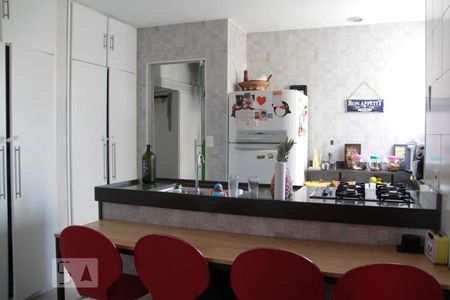 Apartamento à venda com 85m², 3 quartos e 1 vagaCozinha