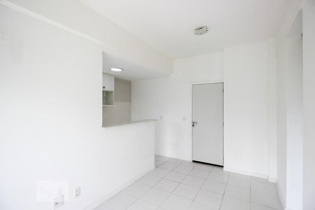 Sala de apartamento para alugar com 2 quartos, 58m² em Recreio dos Bandeirantes, Rio de Janeiro