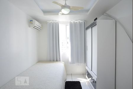 Quarto 1 de apartamento à venda com 2 quartos, 58m² em Camorim, Rio de Janeiro