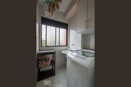 Área de Serviço de apartamento para alugar com 2 quartos, 52m² em Cidade Monções, São Paulo