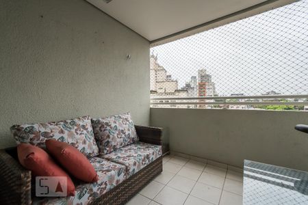 Apartamento para alugar com 52m², 2 quartos e 1 vaga Apartamento para alugar com 52m², 2 quartos e 1 vagaVaranda
