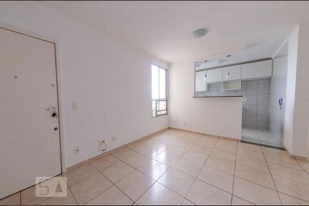 Sala de apartamento à venda com 2 quartos, 47m² em Dom Cabral, Belo Horizonte