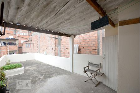Casa à venda com 60m², 1 quarto e sem vagaArea De Serviço