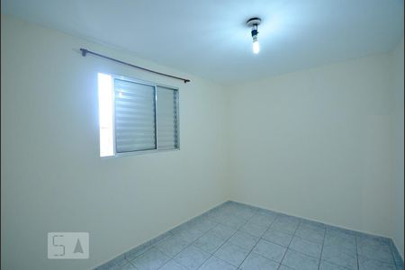 Quarto de casa para alugar com 1 quarto, 20m² em Jardim Maria Estela, São Paulo