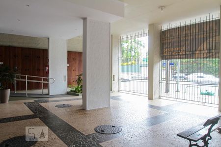 Apartamento para alugar com 43m², 1 quarto e sem vaga Apartamento para alugar com 43m², 1 quarto e sem vagaEntrada do Prédio