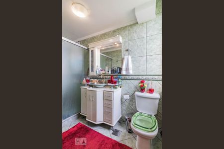 Apartamento à venda com 108m², 3 quartos e sem vaga Apartamento à venda com 108m², 3 quartos e sem vagabanheiro da suite 1