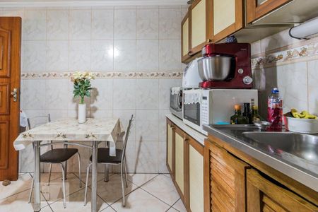 Apartamento à venda com 108m², 3 quartos e sem vaga Apartamento à venda com 108m², 3 quartos e sem vagaCozinha