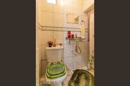 Apartamento à venda com 108m², 3 quartos e sem vaga Apartamento à venda com 108m², 3 quartos e sem vagabanheiro da suite 2