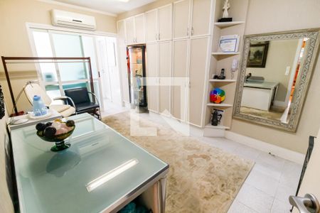 Apartamento à venda com 156m², 3 quartos e 3 vagasSala 4