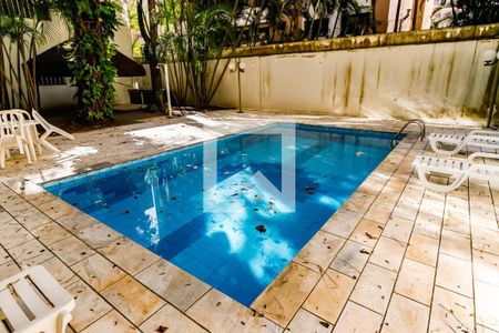 Apartamento à venda com 156m², 3 quartos e 3 vagasÁrea comum - Piscina