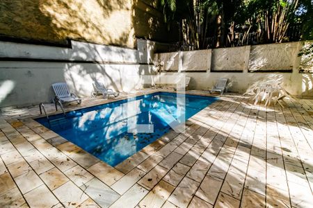 Apartamento à venda com 156m², 3 quartos e 3 vagasÁrea comum - Piscina