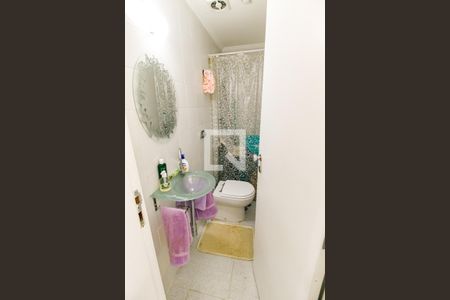 Apartamento à venda com 156m², 3 quartos e 3 vagasBanheiro de serviço