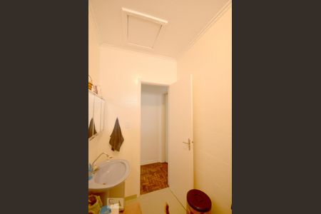 Casa à venda com 125m², 3 quartos e 2 vagasBanheiro