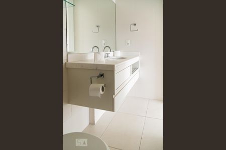 Apartamento para alugar com 53m², 1 quarto e 2 vagas Apartamento para alugar com 53m², 1 quarto e 2 vagasBanheiro Quarto 1 Suíte