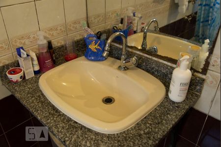 Casa à venda com 210m², 4 quartos e 1 vagaPia