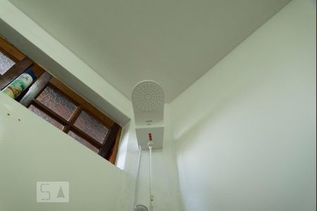 Casa à venda com 210m², 4 quartos e 1 vagaChuveiro