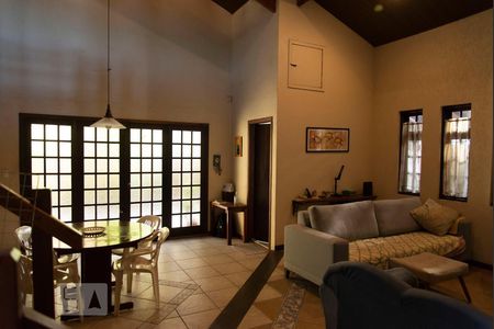 Sala de casa à venda com 4 quartos, 210m² em Jardim Guapira, São Paulo