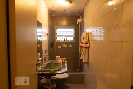 Casa à venda com 210m², 4 quartos e 1 vagaBanheiro Social