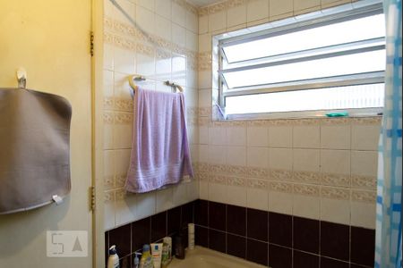 Casa à venda com 210m², 4 quartos e 1 vagaBanheiro da Suíte 2