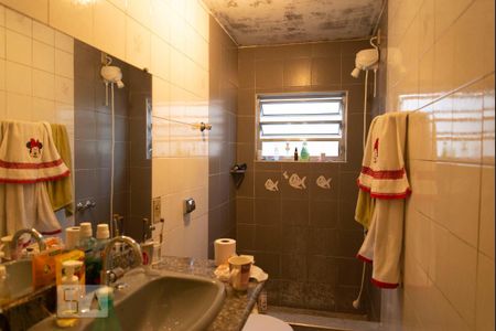 Casa à venda com 210m², 4 quartos e 1 vagaBanheiro Social