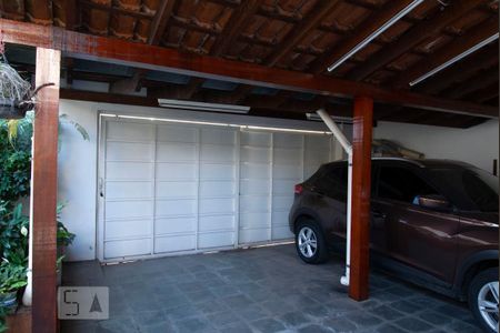 Casa à venda com 210m², 4 quartos e 1 vagaGaragem