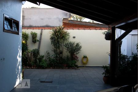 Casa à venda com 210m², 4 quartos e 1 vagaGaragem