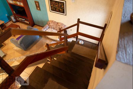 Escada do Mezanino  de casa à venda com 4 quartos, 210m² em Jardim Guapira, São Paulo