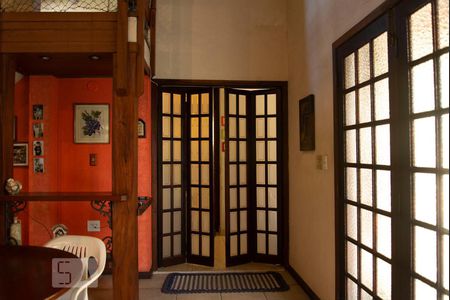 Casa à venda com 210m², 4 quartos e 1 vagaSala