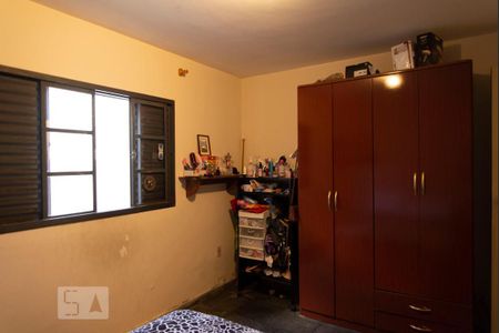 Casa à venda com 210m², 4 quartos e 1 vagaQuarto 4