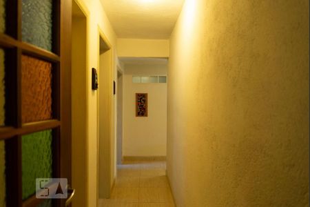 Casa à venda com 210m², 4 quartos e 1 vagaCorredor