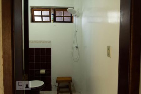 Casa à venda com 210m², 4 quartos e 1 vagaLavabo