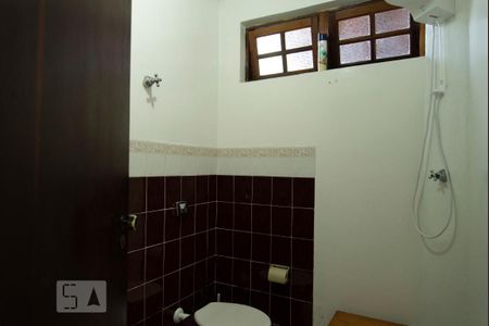 Casa à venda com 210m², 4 quartos e 1 vagaLavabo