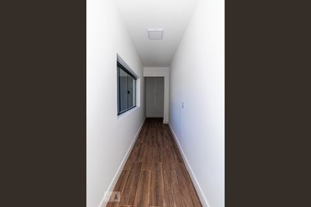 Casa à venda com 450m², 5 quartos e 4 vagasCorredor e Hall dos Quartos